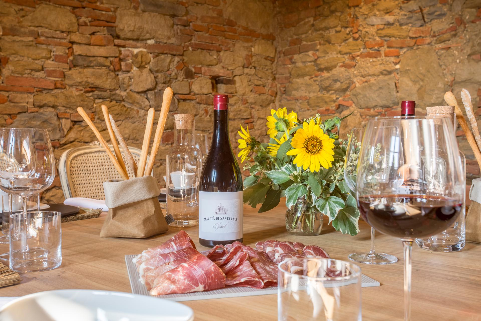 Degustazione vini Castiglion Fiorentino| Maestà di Santa Luce |Arezzo
