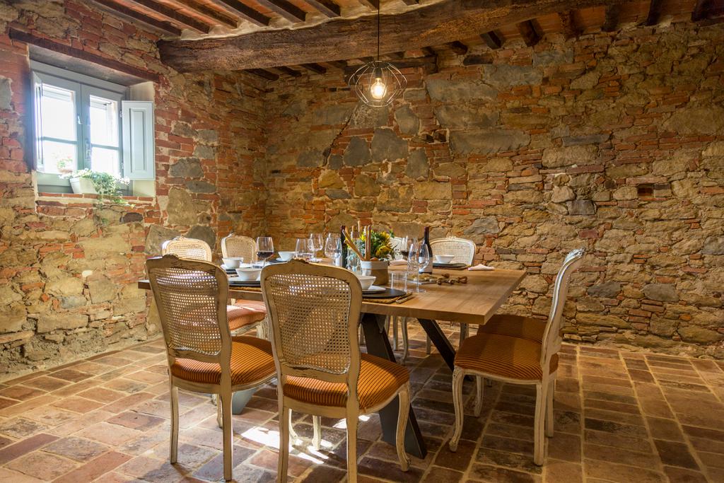 Degustazione vini Castiglion Fiorentino| Maestà di Santa Luce |Arezzo